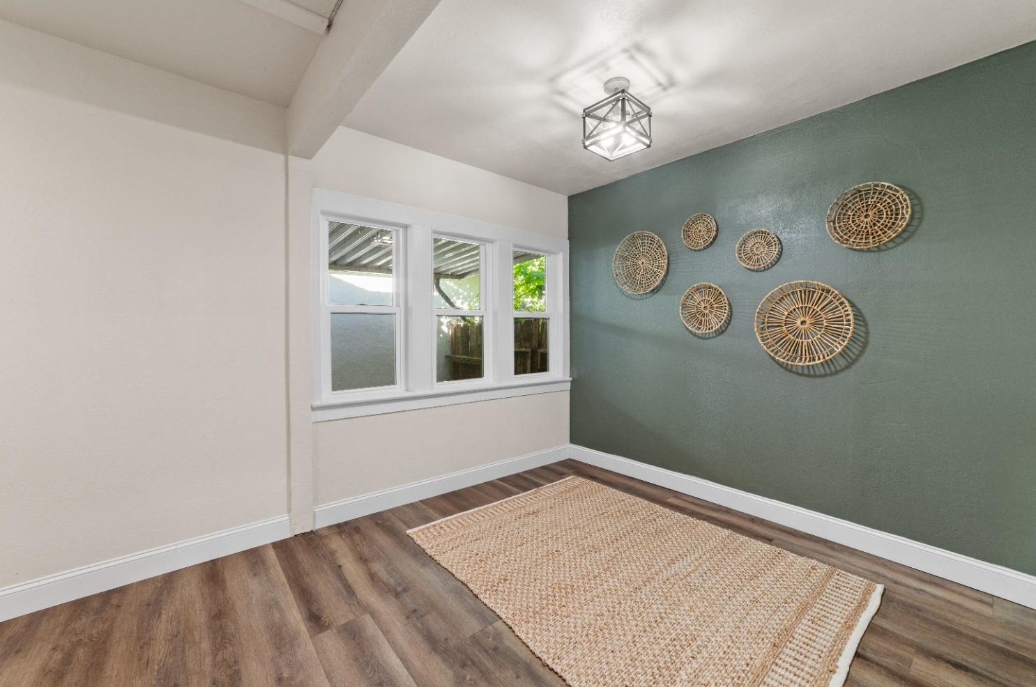 675 Olive St, Yuba City CA  95991-3920 exterior