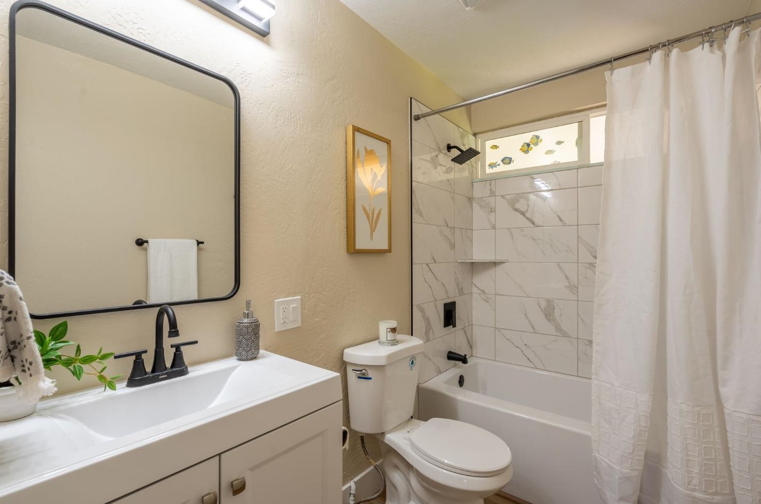 4332 Figwood Way, Sacramento CA  95864-0820 exterior