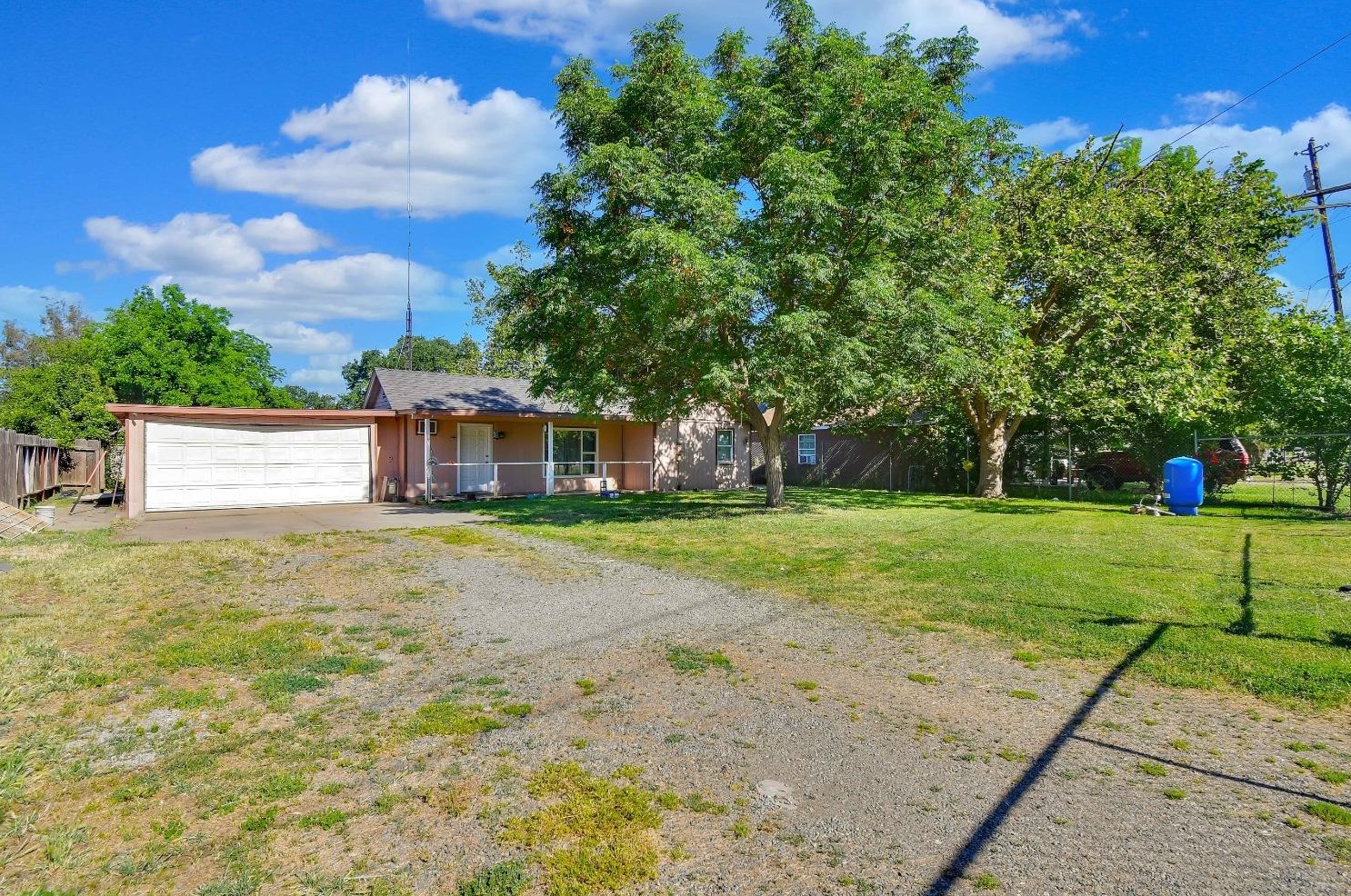 10723 Nevada St, Pennington, CA 95953-9711