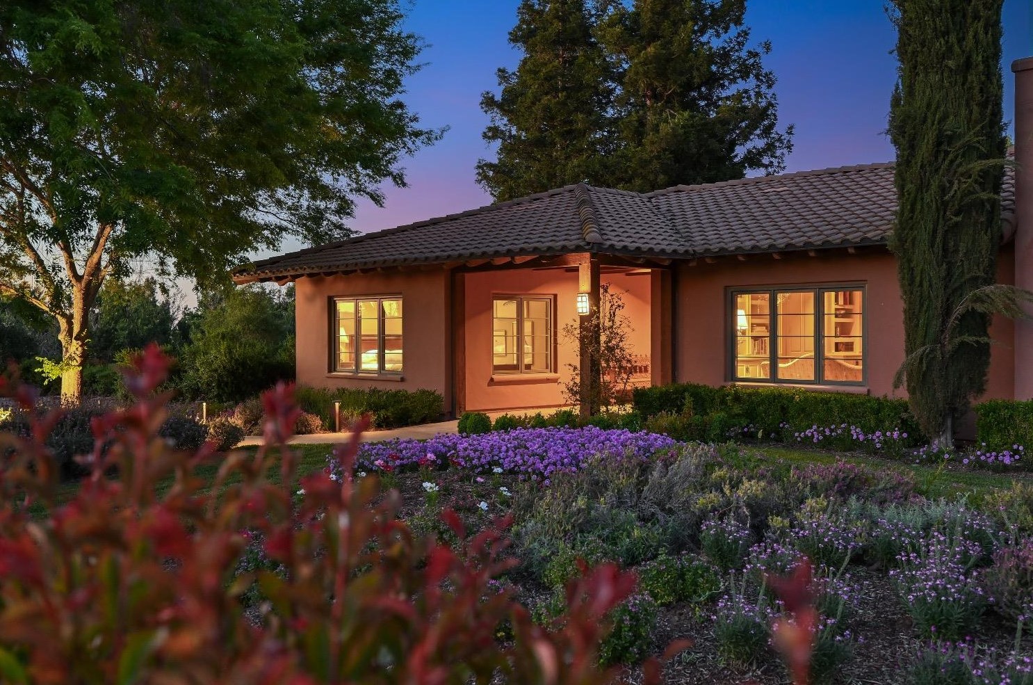 34284 Corcoran Hill Ln, Davis CA 95616-9407 exterior