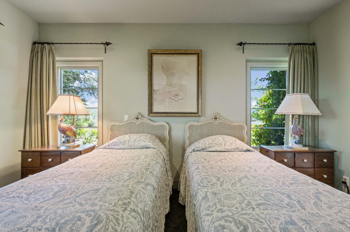 34284 Corcoran Hill Ln, Davis CA 95616-9407 exterior