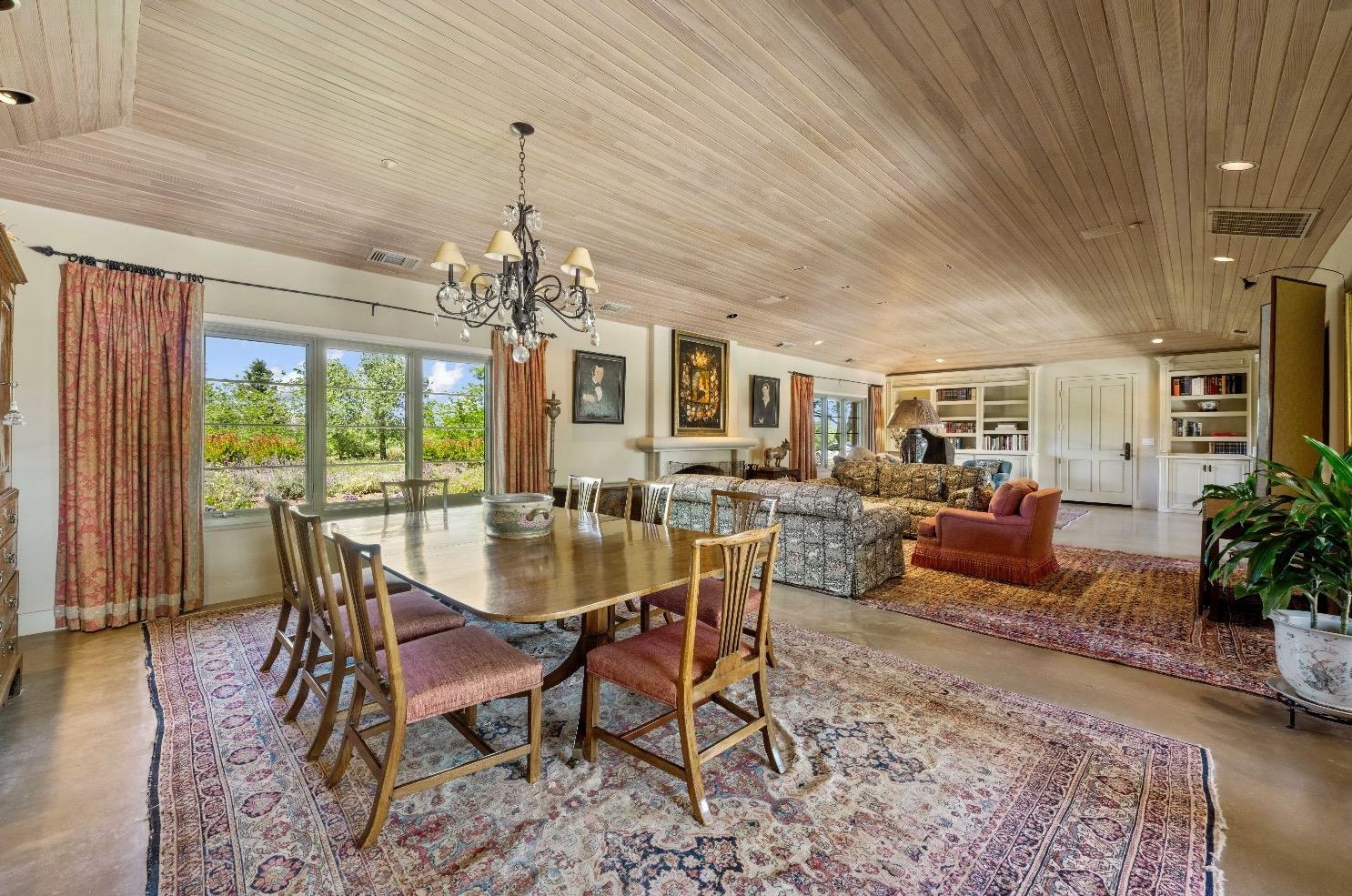 34284 Corcoran Hill Ln, Davis CA 95616-9407 exterior