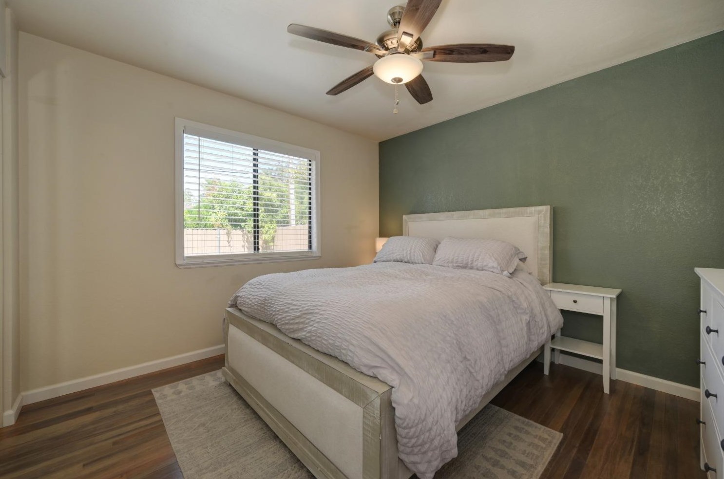 6431 Markley Way, Carmichael CA  95608-6303 exterior