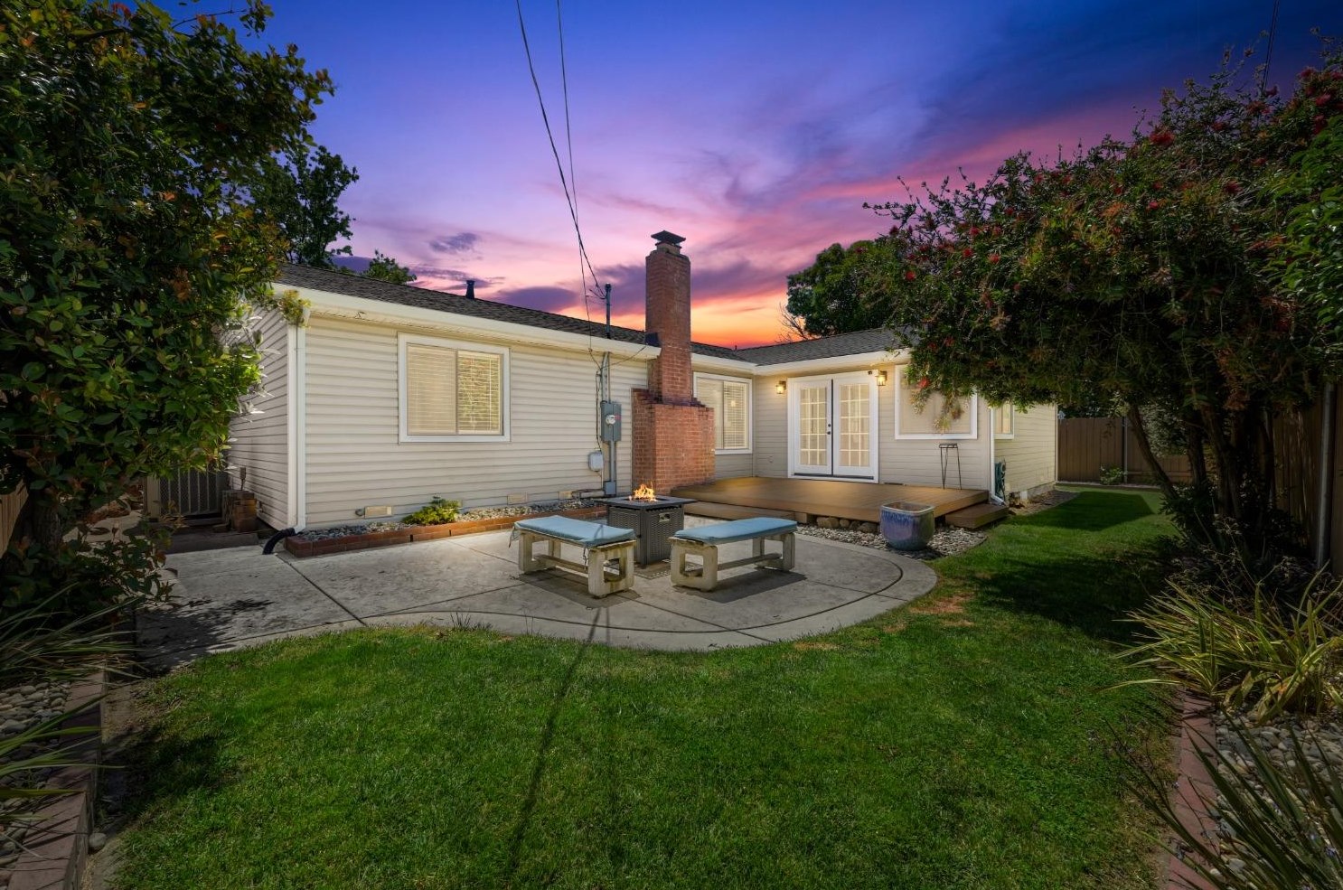 6431 Markley Way, Carmichael CA  95608-6303 exterior