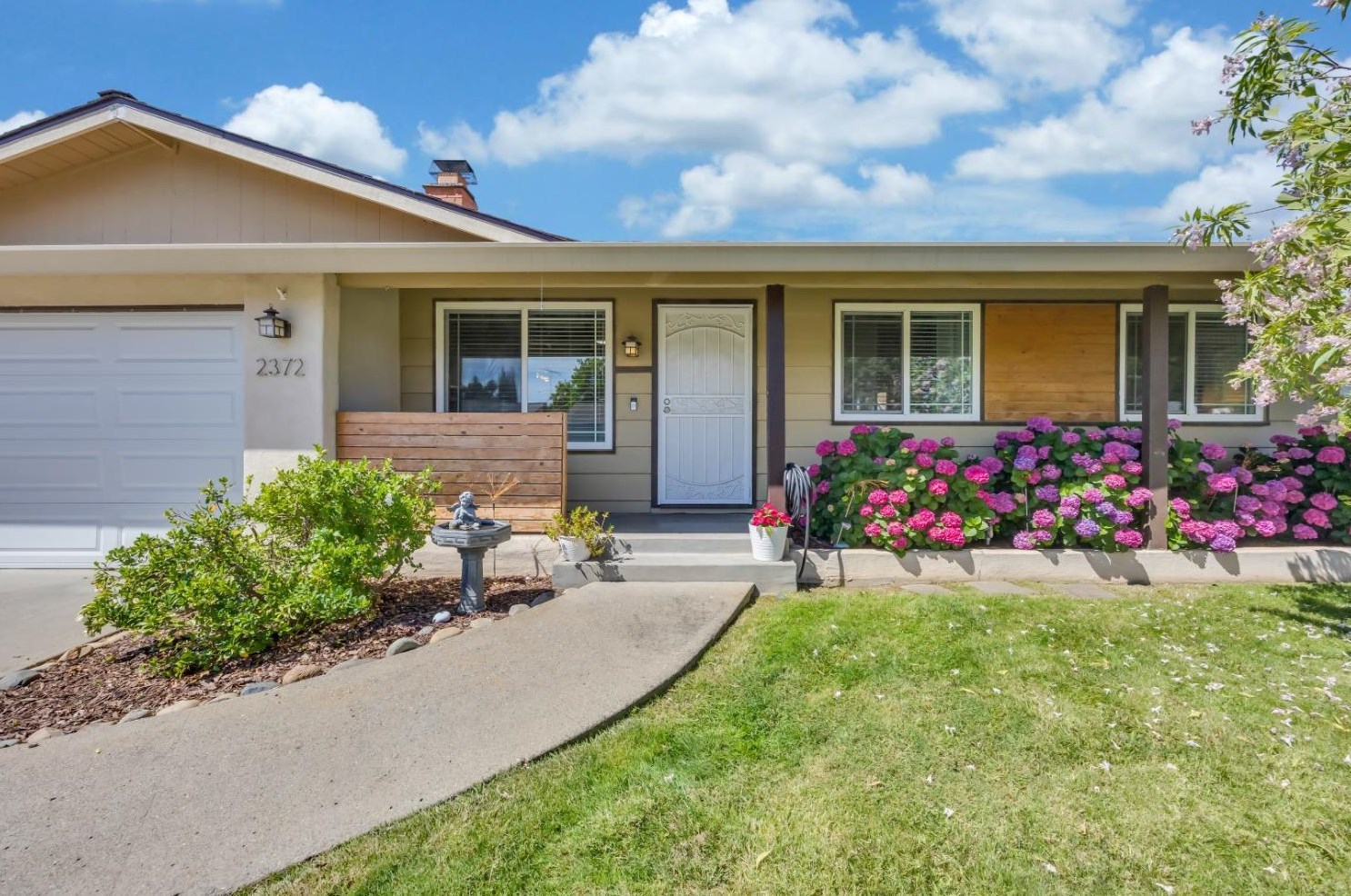 2372 Coolidge Way, Rancho Cordova, CA 95670-3902
