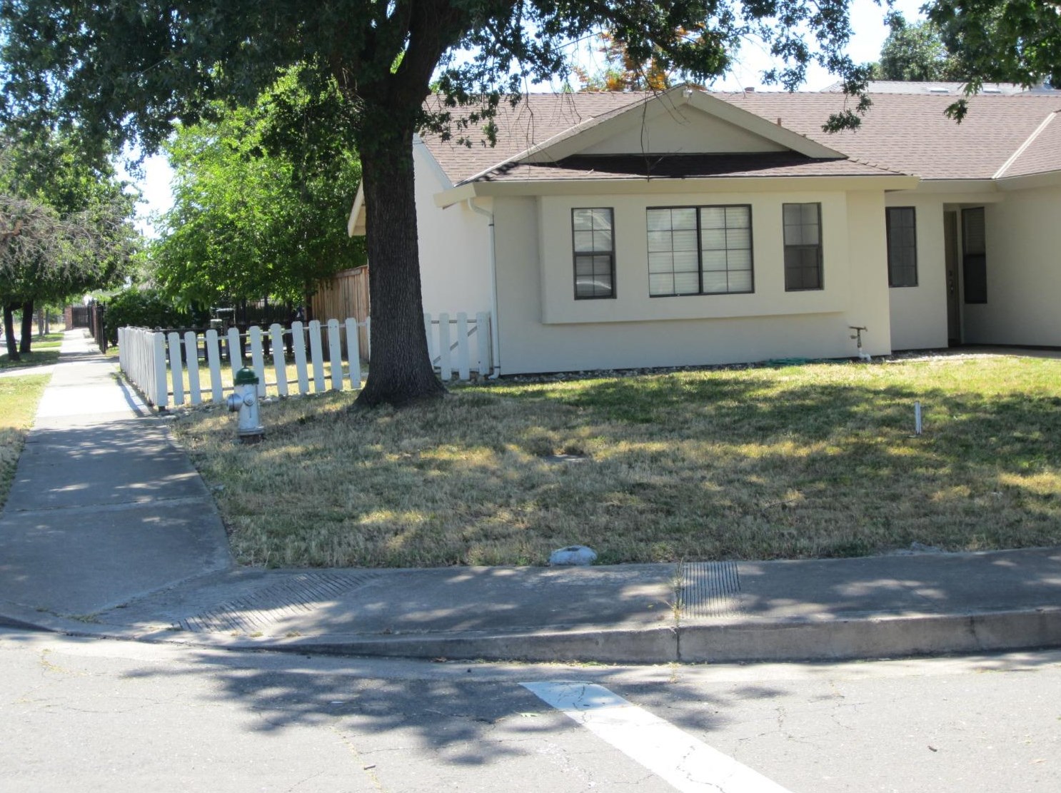 4792 Justice St, Sacramento CA  95838-2067 exterior