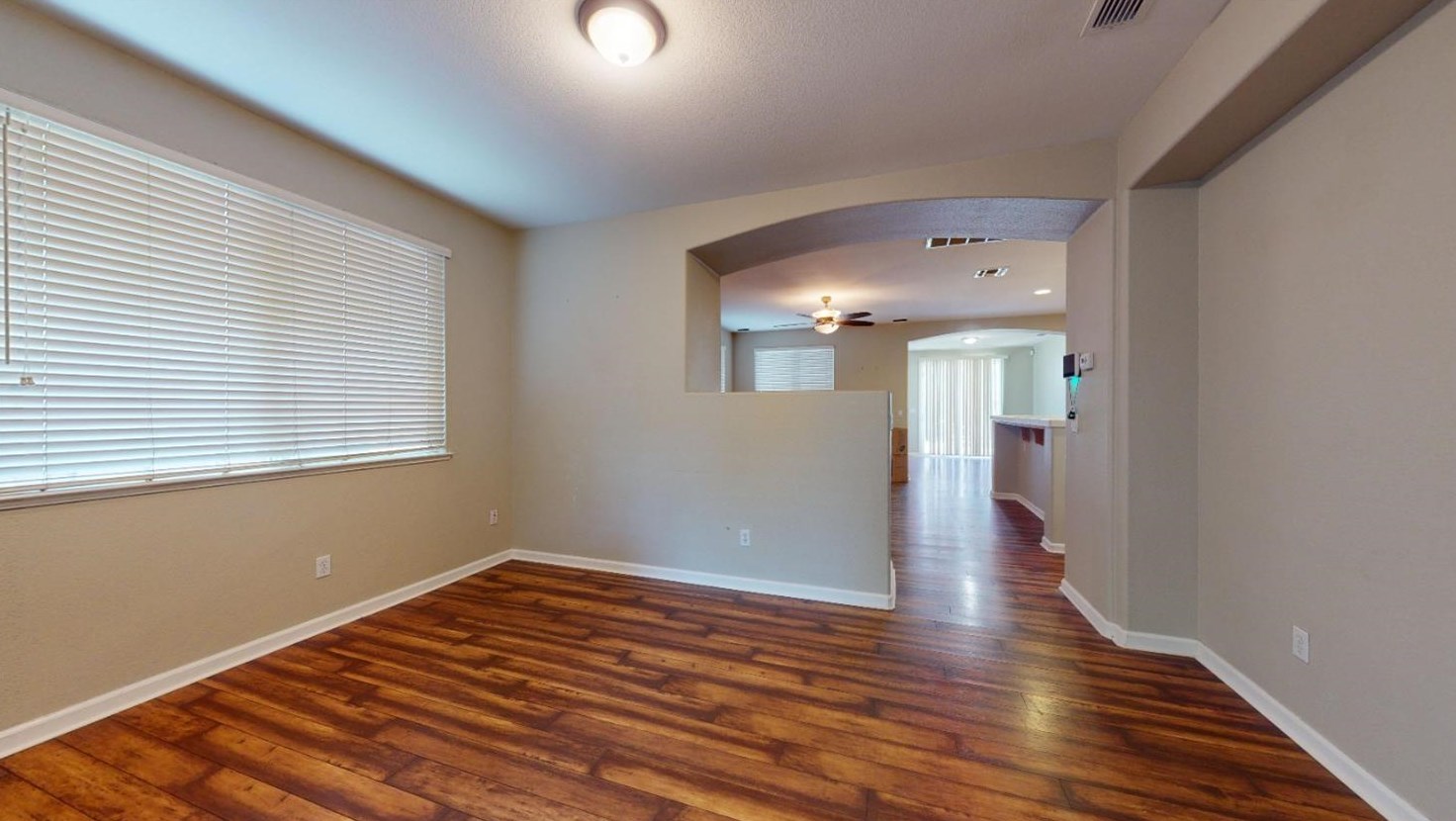 1784 Parkside Way, Valley Home, CA 95361-8666