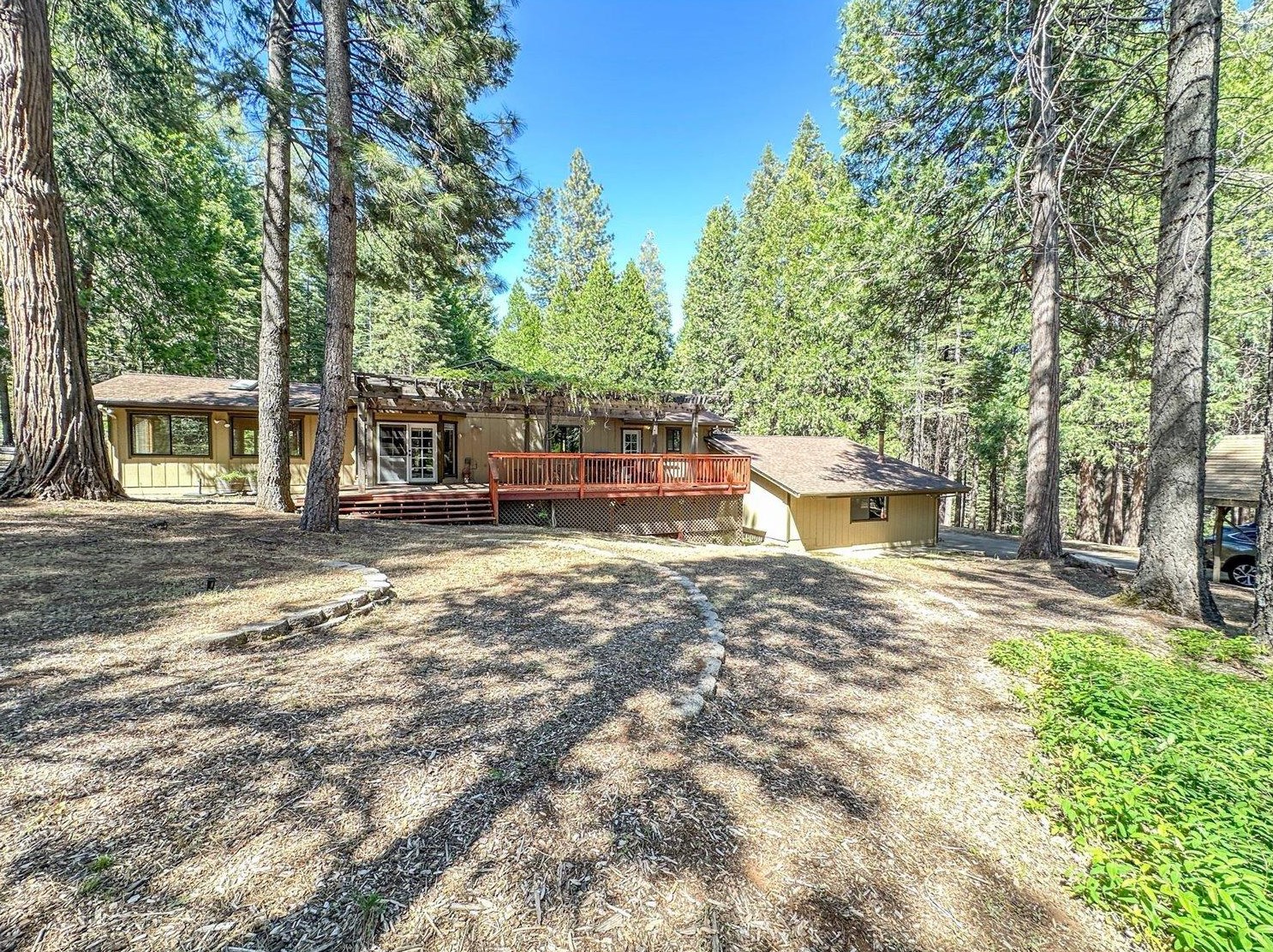 6832 Retreat Ln, Pacific House CA  95726-9465 exterior