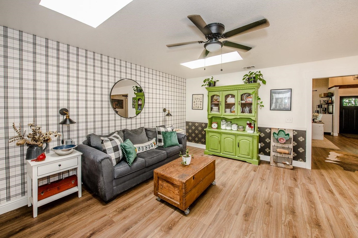 7 College St, Woodland CA  95695-3219 exterior