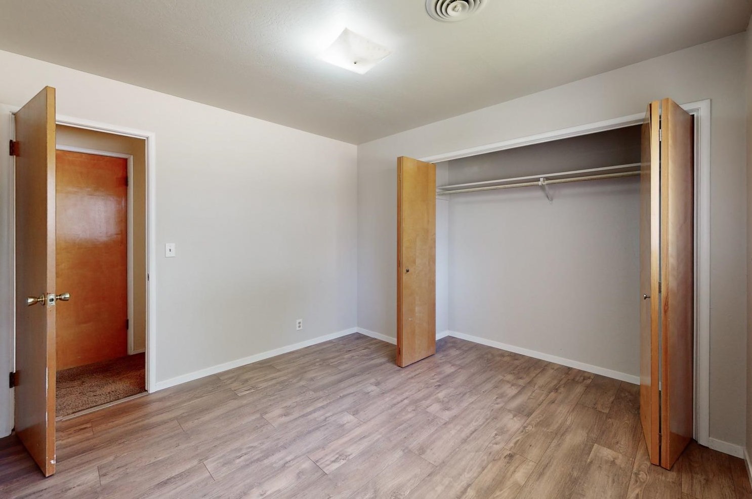 2489 Melton Cir, Pennington CA  95953-2115 exterior