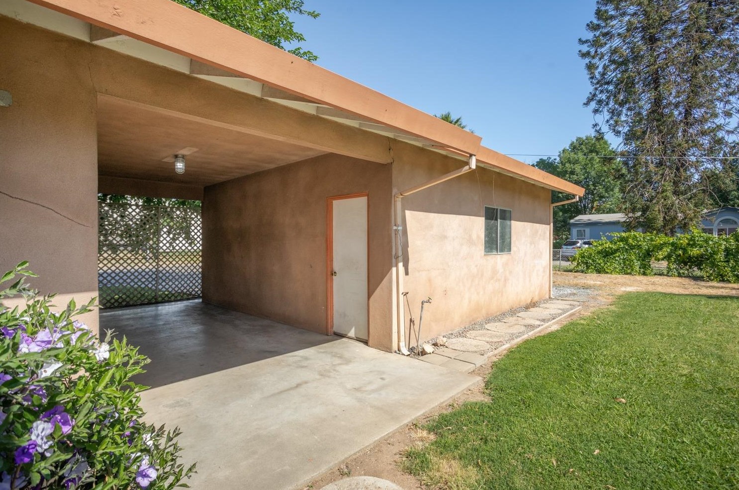 2489 Melton Cir, Pennington CA  95953-2115 exterior