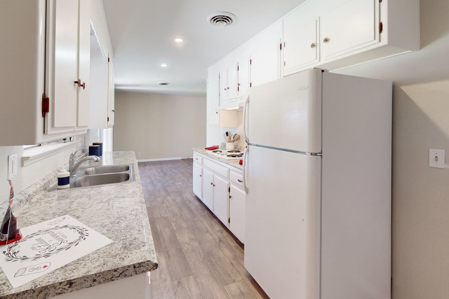 2489 Melton Cir, Pennington CA  95953-2115 exterior