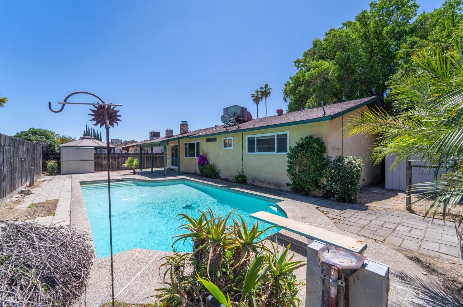 2705 Villa Ramon Dr, Ceres, CA 95307-3442