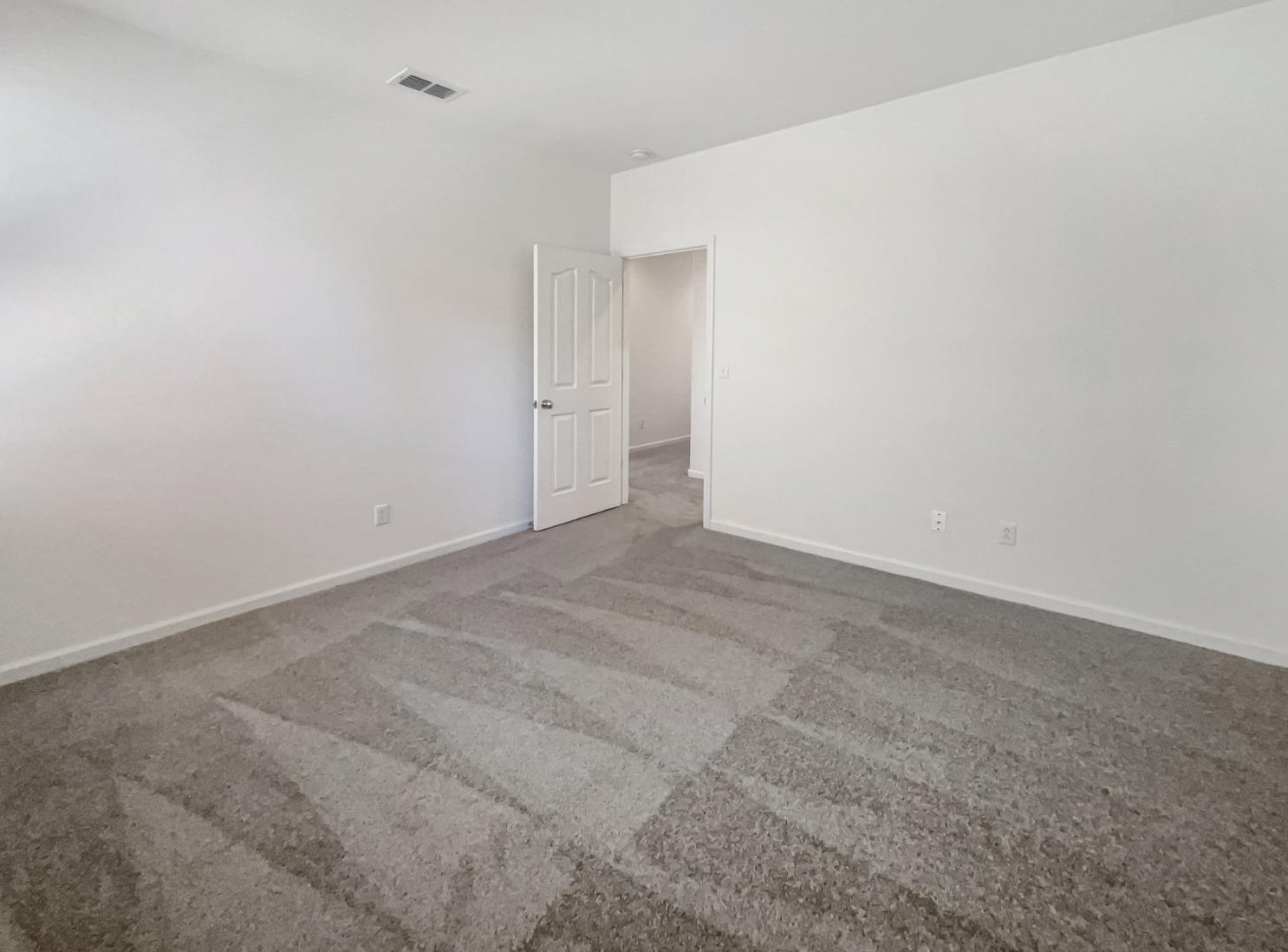 1196 Wallace Way, Yuba City CA 95993-9124 exterior