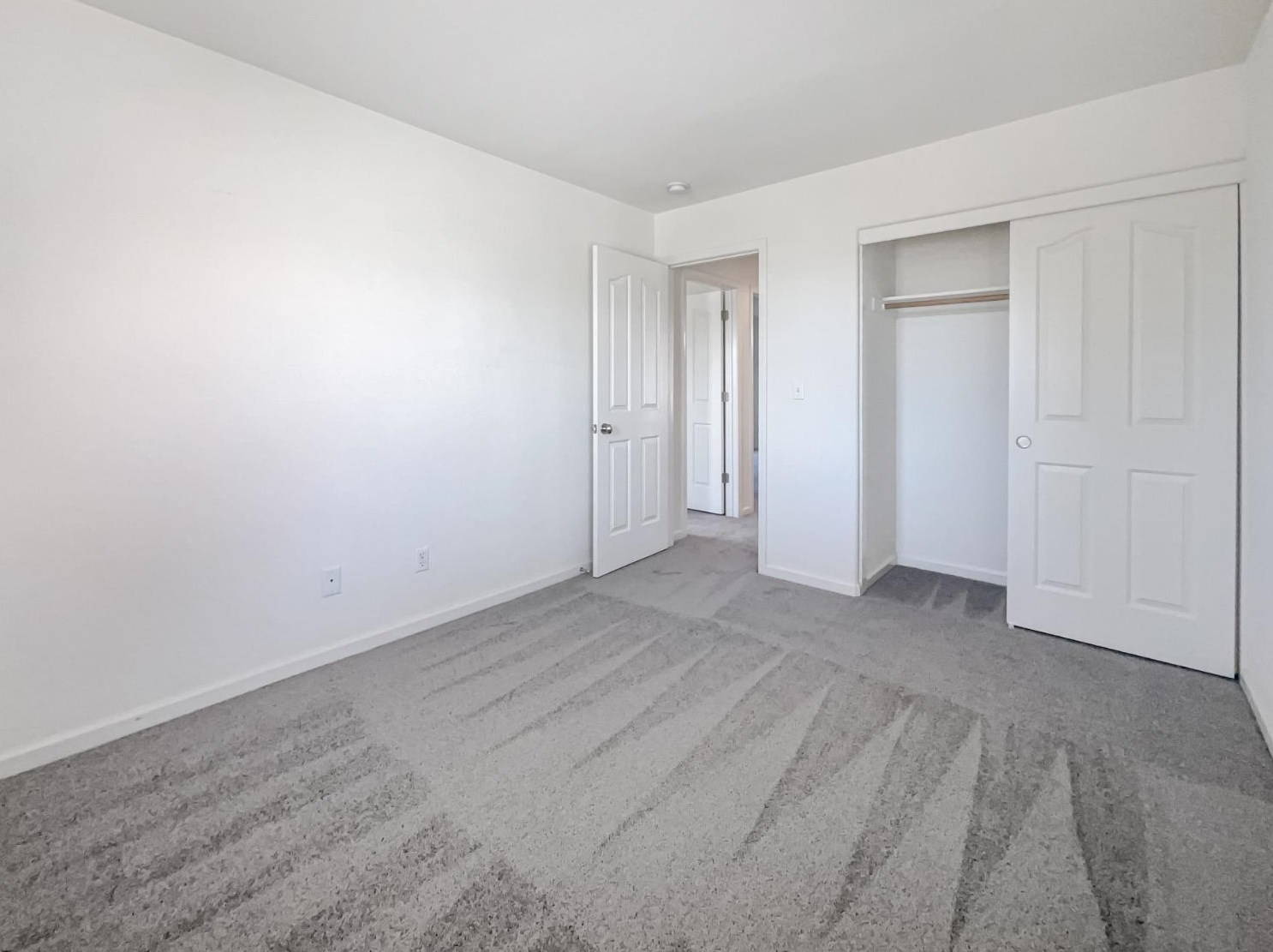 1196 Wallace Way, Yuba City CA 95993-9124 exterior