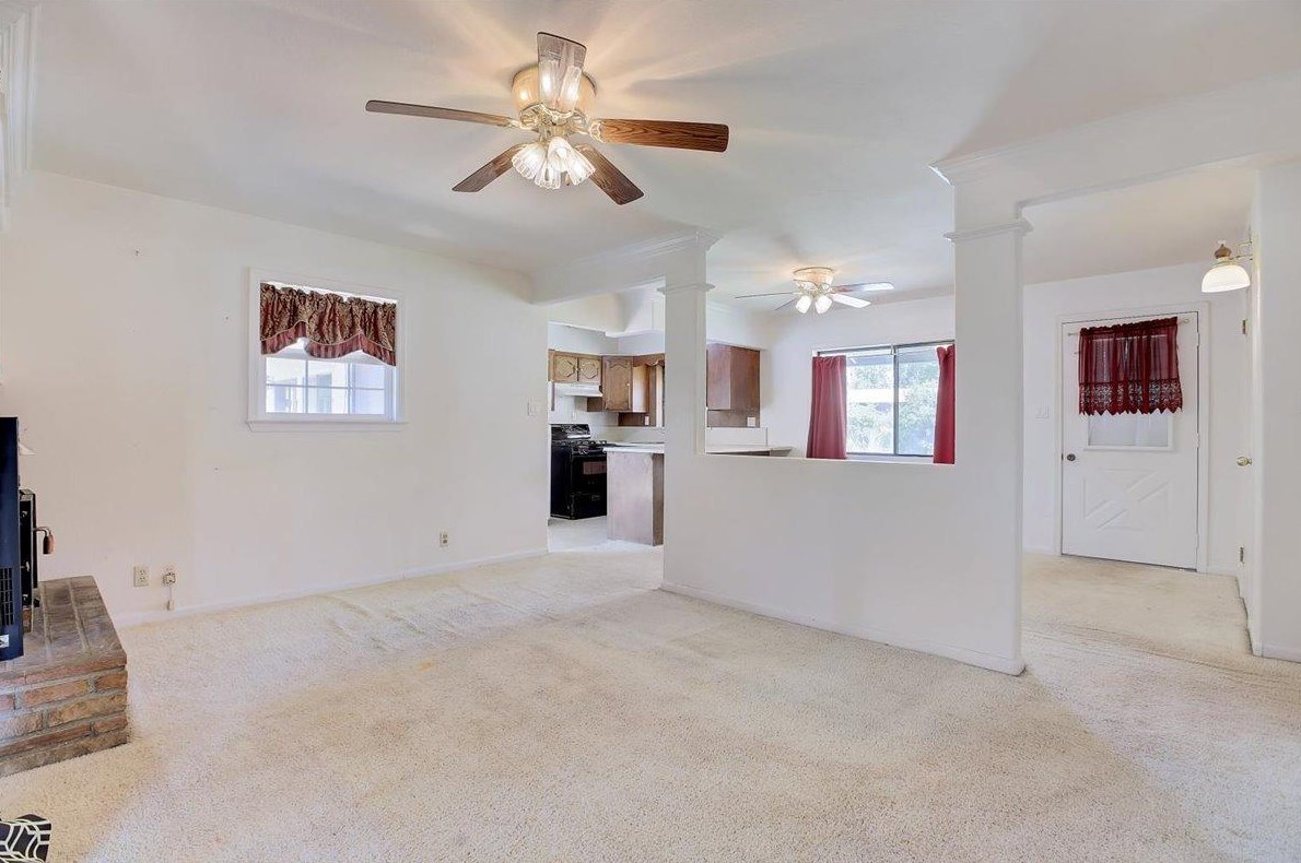 1204 Mdw Ave, Yuba City CA  95991-6509 exterior