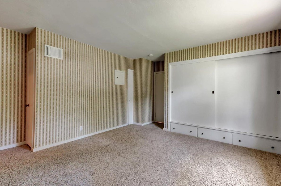 10334 Pleasant Vly Rd, Lake Wildwood CA  95946-9425 exterior