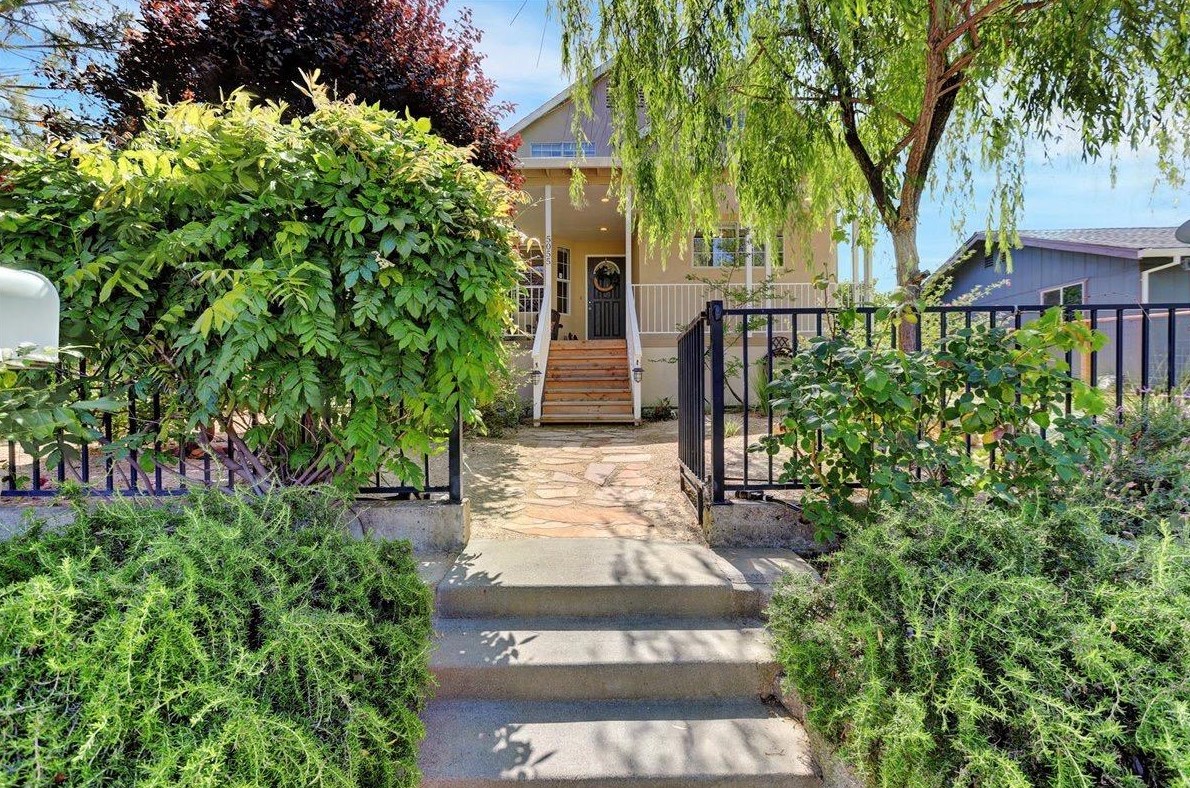 5055 High St, Rocklin, CA 95677-2734