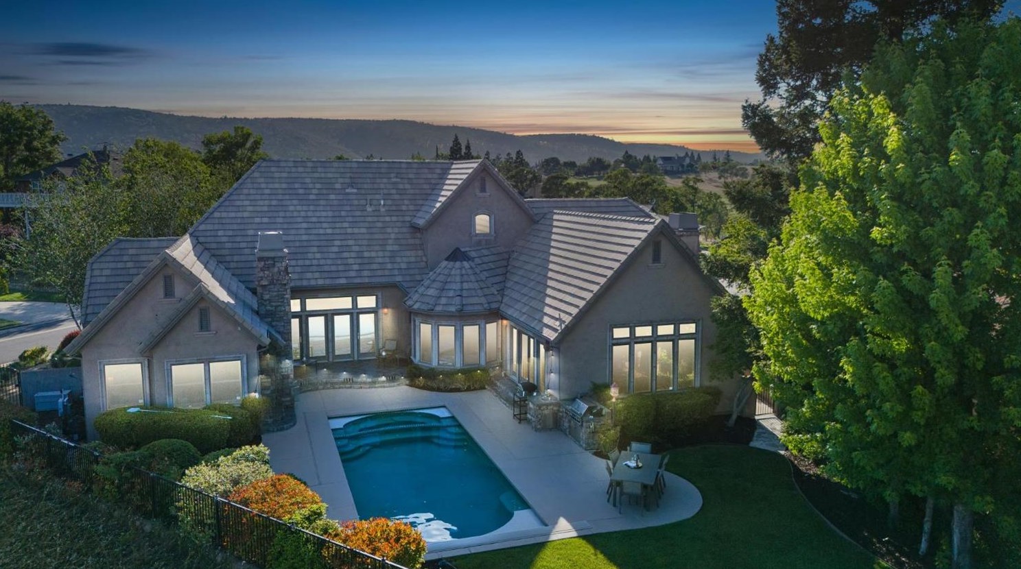 10 Grandview Ct, Copperopolis, CA 95228-9479