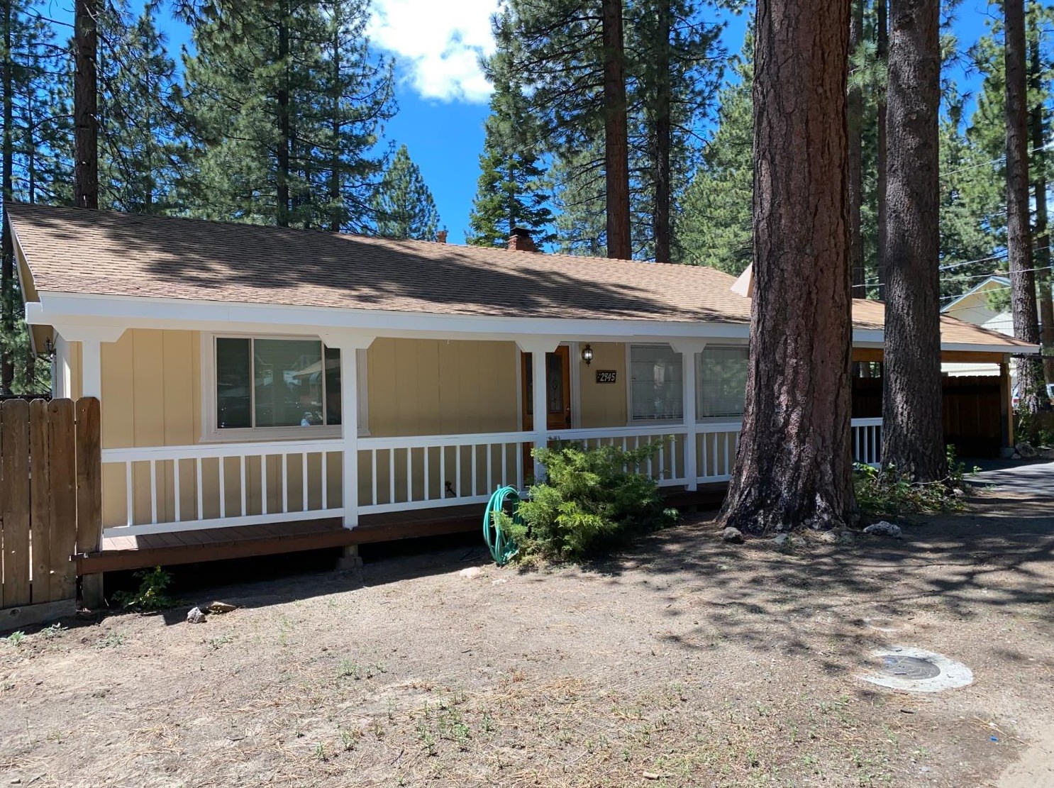 2945 Nevada Ave, South Lake Tahoe CA  96150-2747 exterior