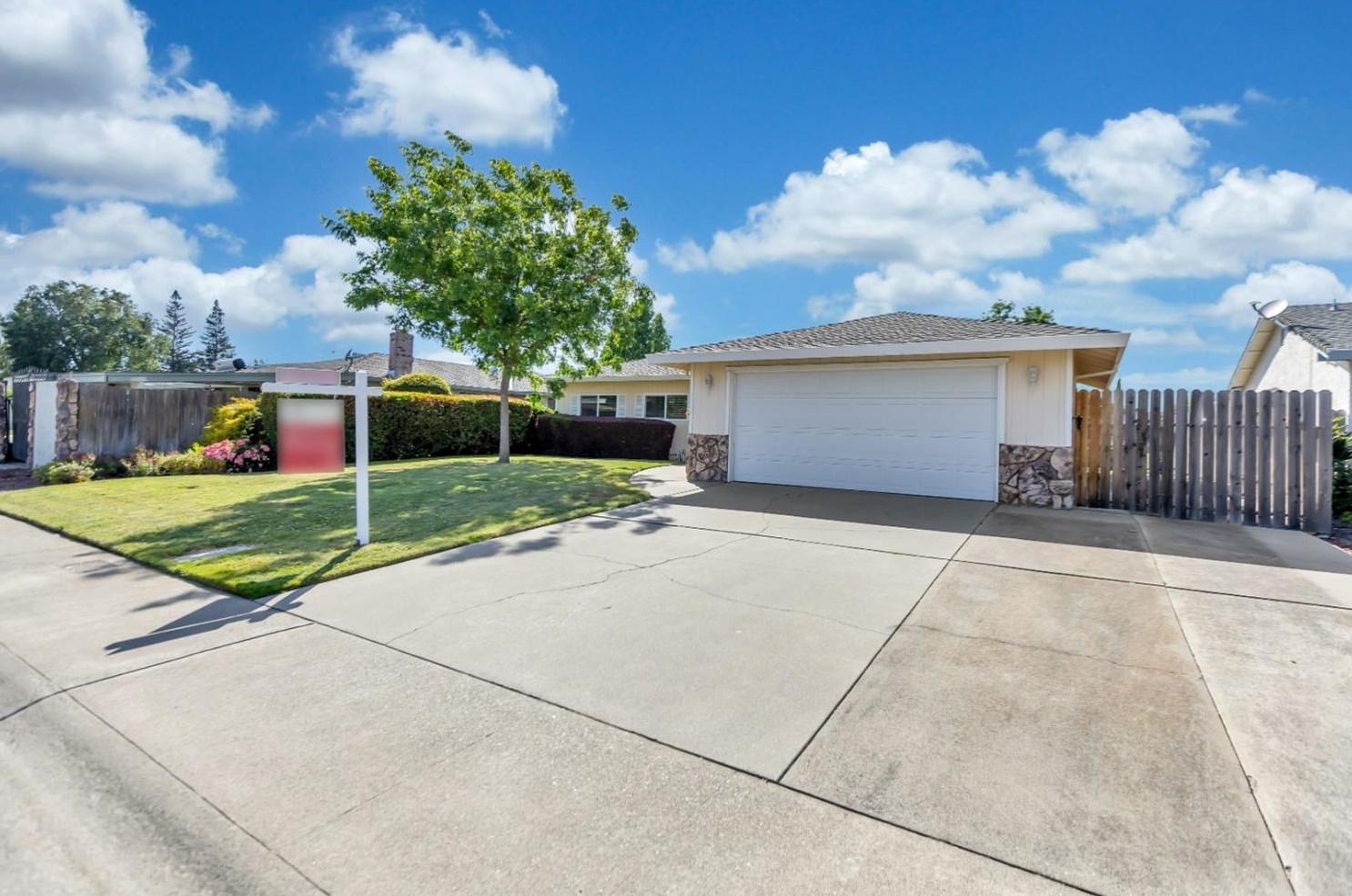 6815 Claiborne Way, Sacramento, CA 95831-2310