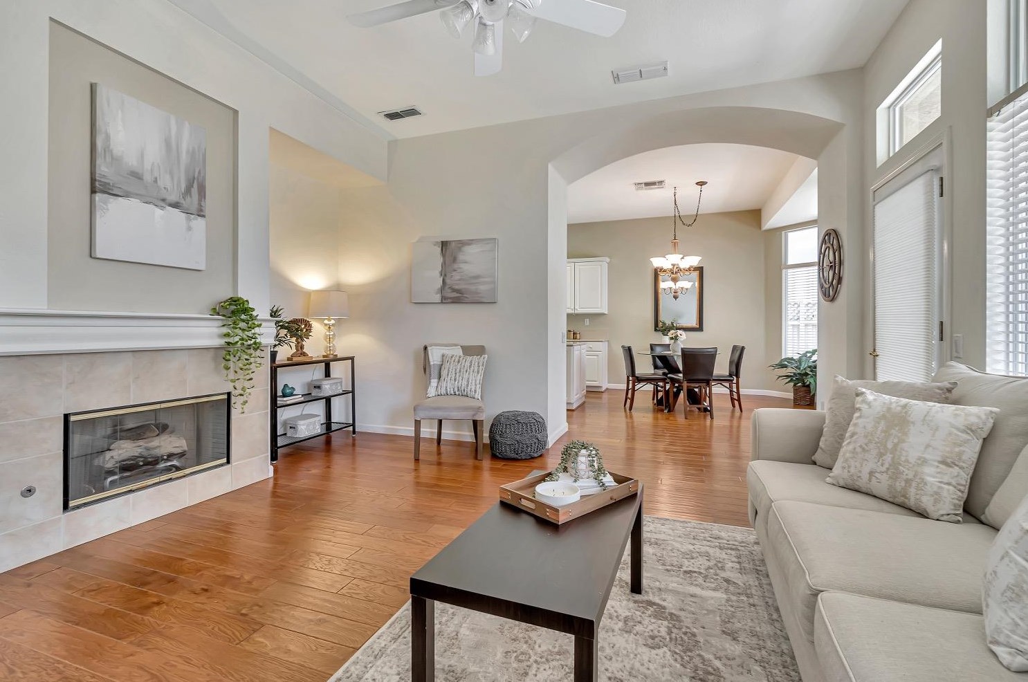 6048 Plum Canyon Ln, Roseville, CA 95747-8060