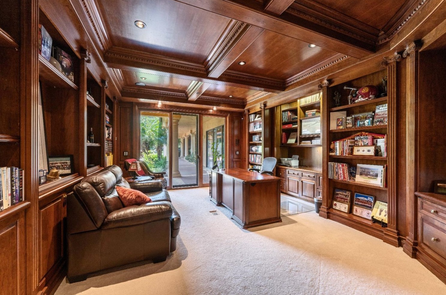 6352 Calle Montalvo Cir, Roseville CA  95746-5821 exterior