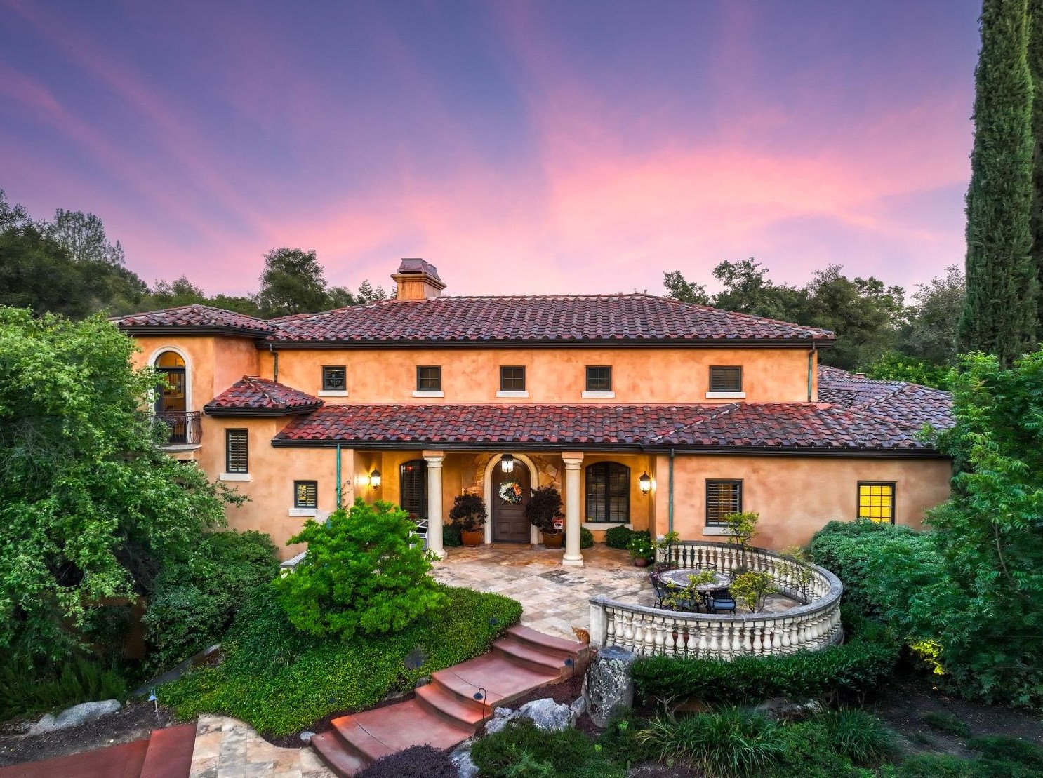 6352 Calle Montalvo Cir, Roseville CA  95746-5821 exterior