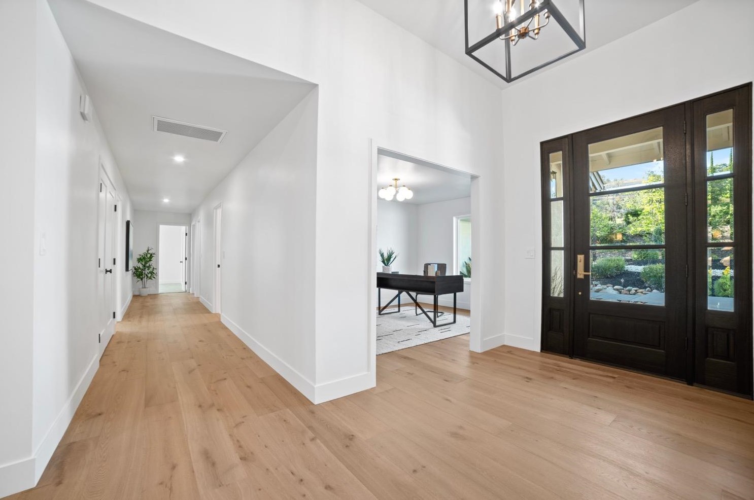 648 Montridge Way, Folsom, CA 95762-7230
