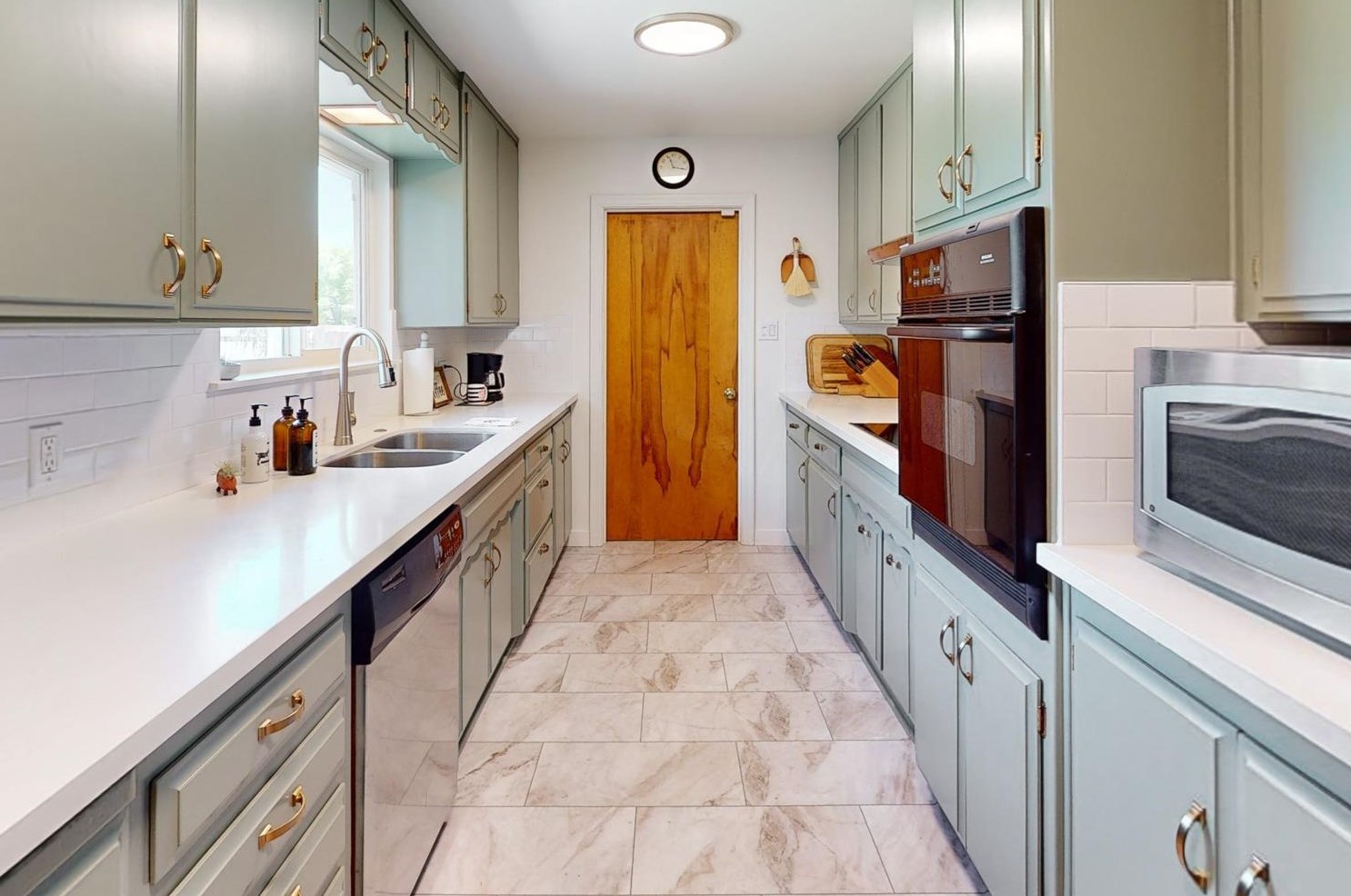 731 Bunce Rd, Yuba City CA  95991-6204 exterior