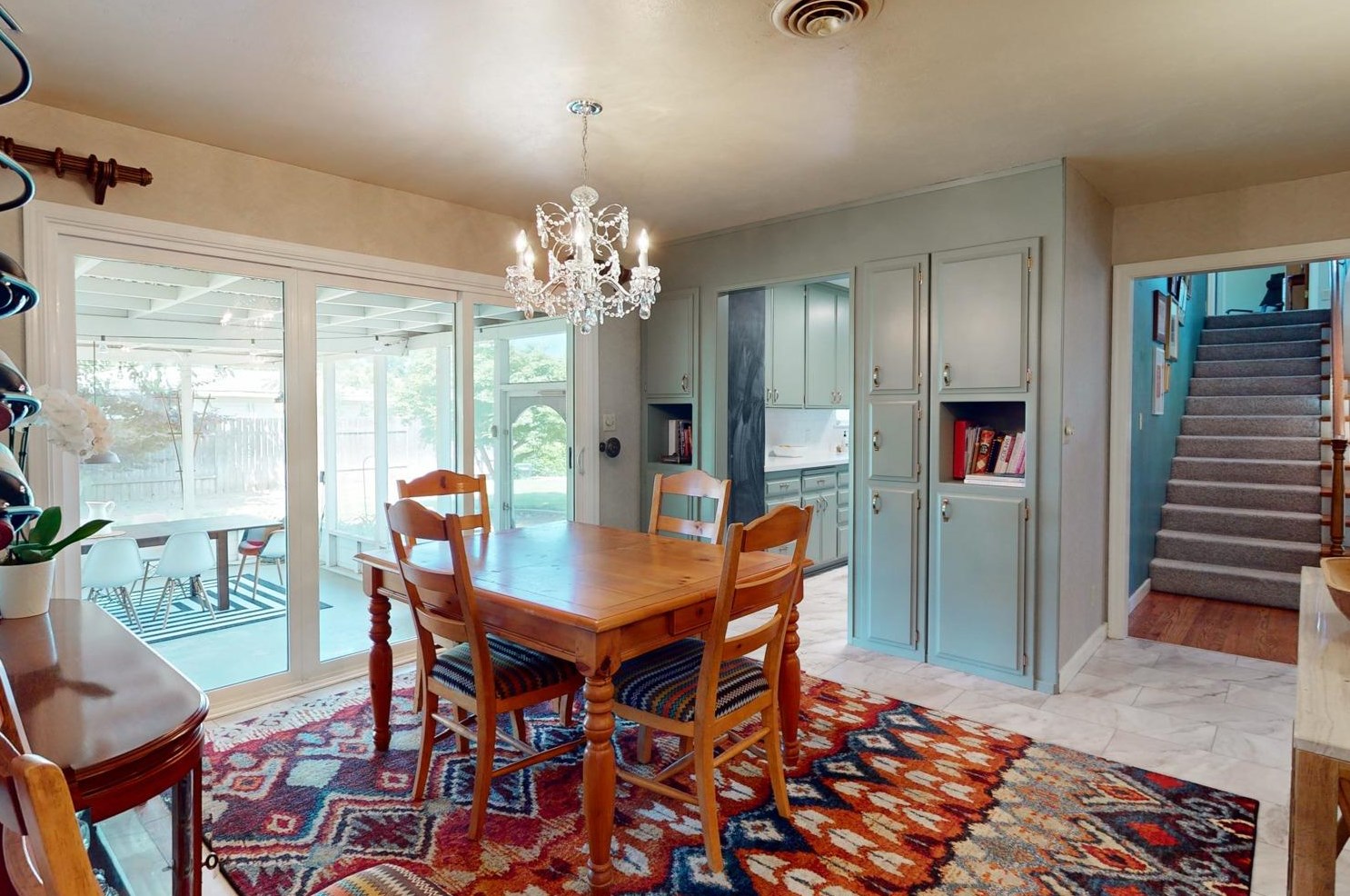 731 Bunce Rd, Yuba City CA  95991-6204 exterior