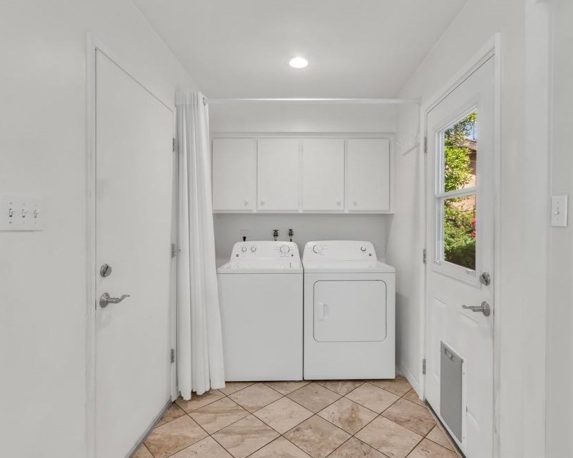1840 Maryal Dr, Sacramento CA  95864-1548 exterior