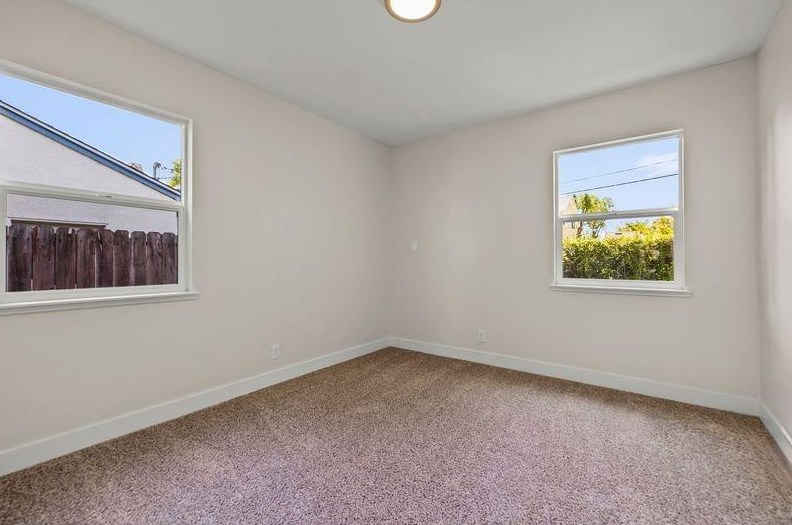 5652 Bradd Way, Sacramento CA  95822-3102 exterior