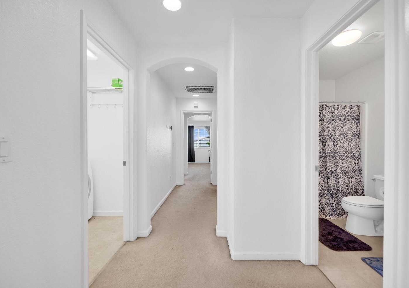 3355 Seymour Ct, West Sacramento CA  95691-5408 exterior