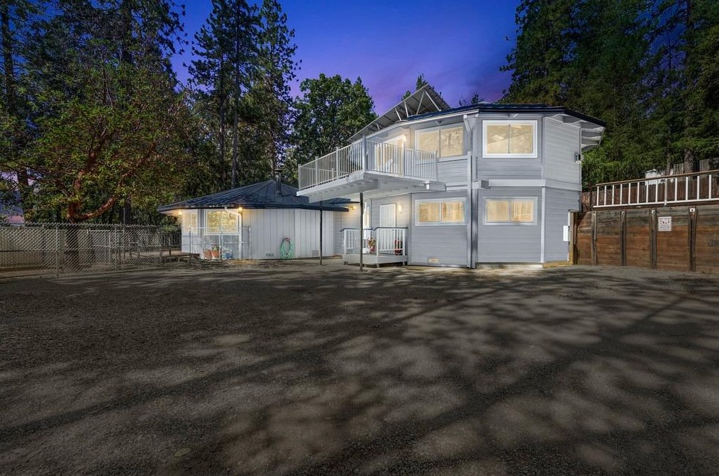 6189 Green Ridge Dr, Michigan Bluff, CA 95631
