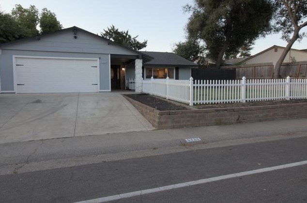 6324 Trajan Dr, Citrus Heights, CA 95662-3850
