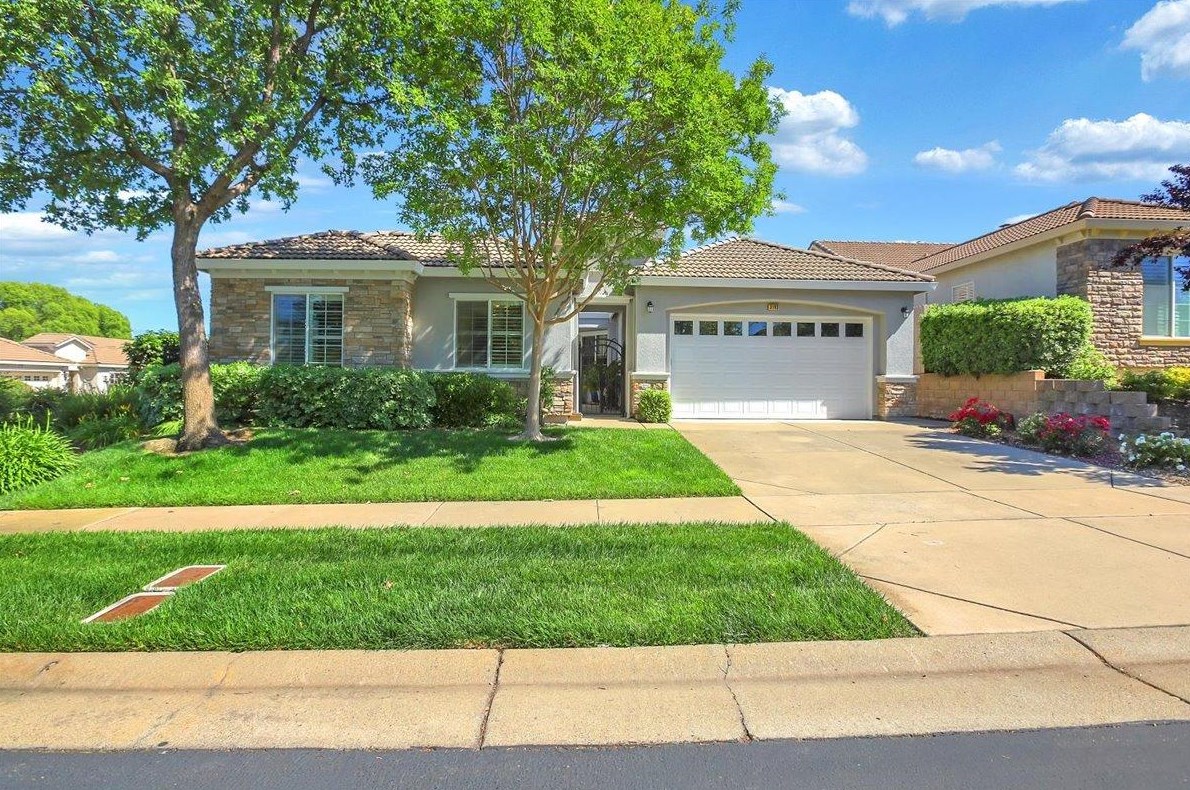 3193 Four Seasons Dr, Folsom, CA 95762-5036