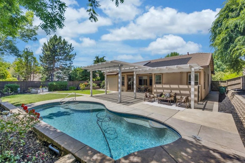 3410 Cabrito Dr, Folsom, CA 95762