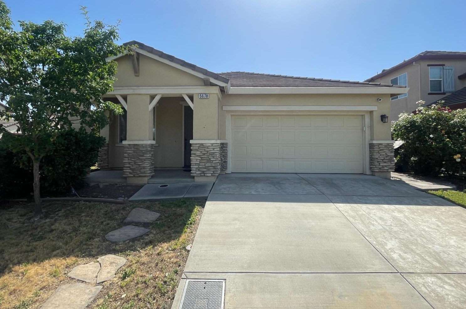 5678 La Casa Way, Sacramento, CA 95835-2428