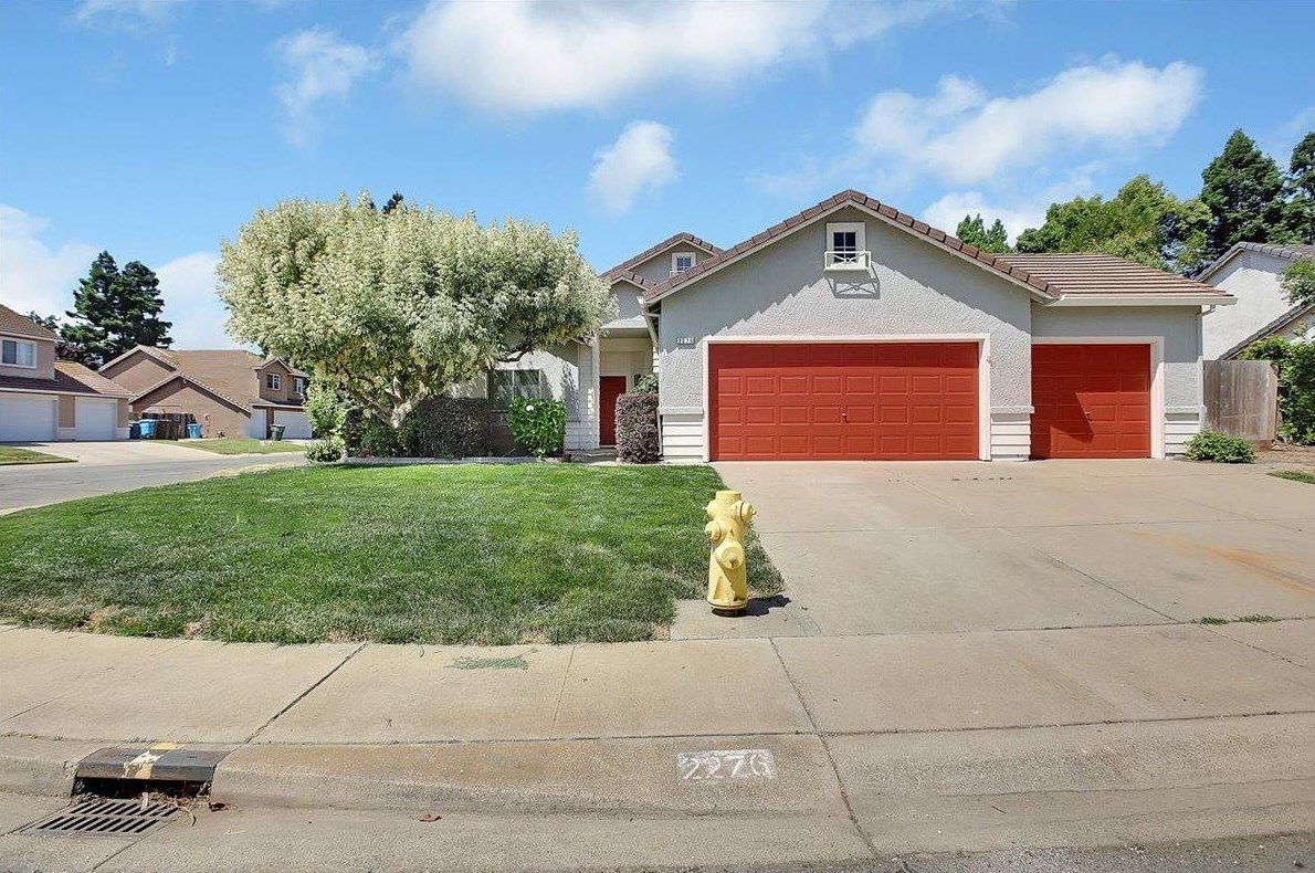 2276 Hamstead Ln, Yuba City, CA 95991