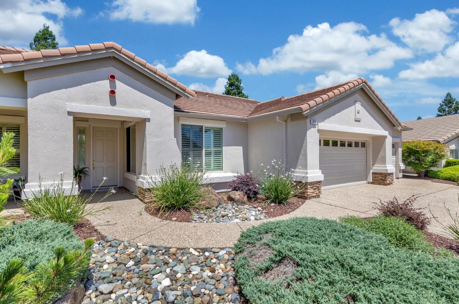 215 Lariat Pl, Lincoln, CA 95648