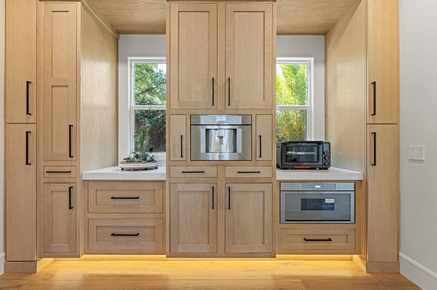 236 Socrates Pl, Folsom CA 95762-3957 exterior