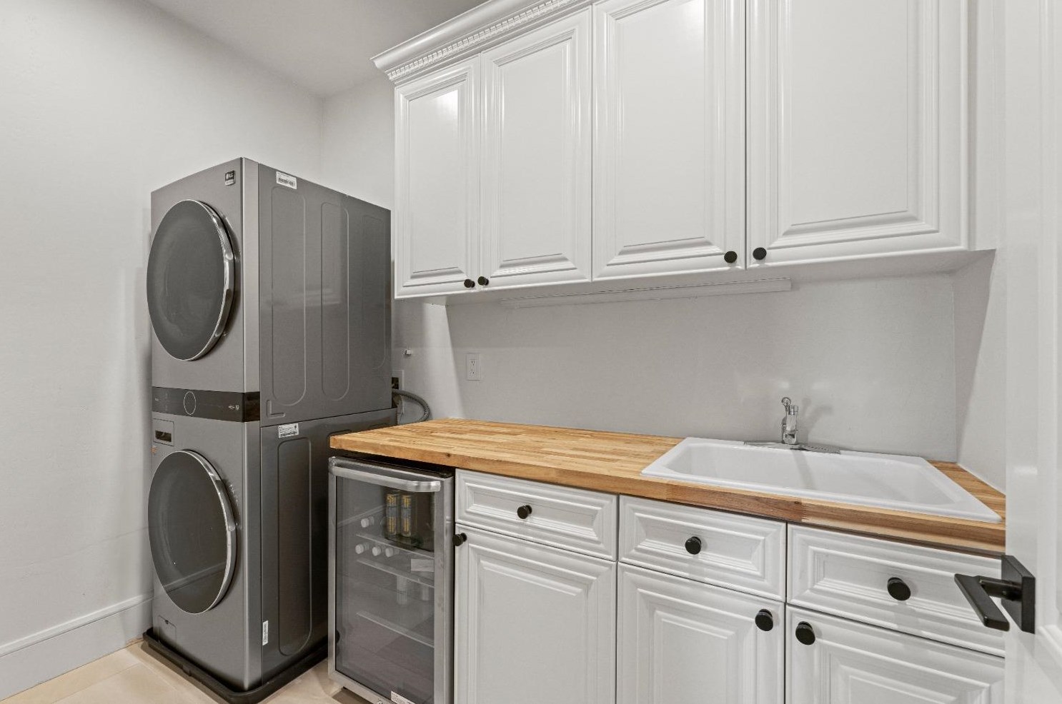 236 Socrates Pl, Folsom CA 95762-3957 exterior