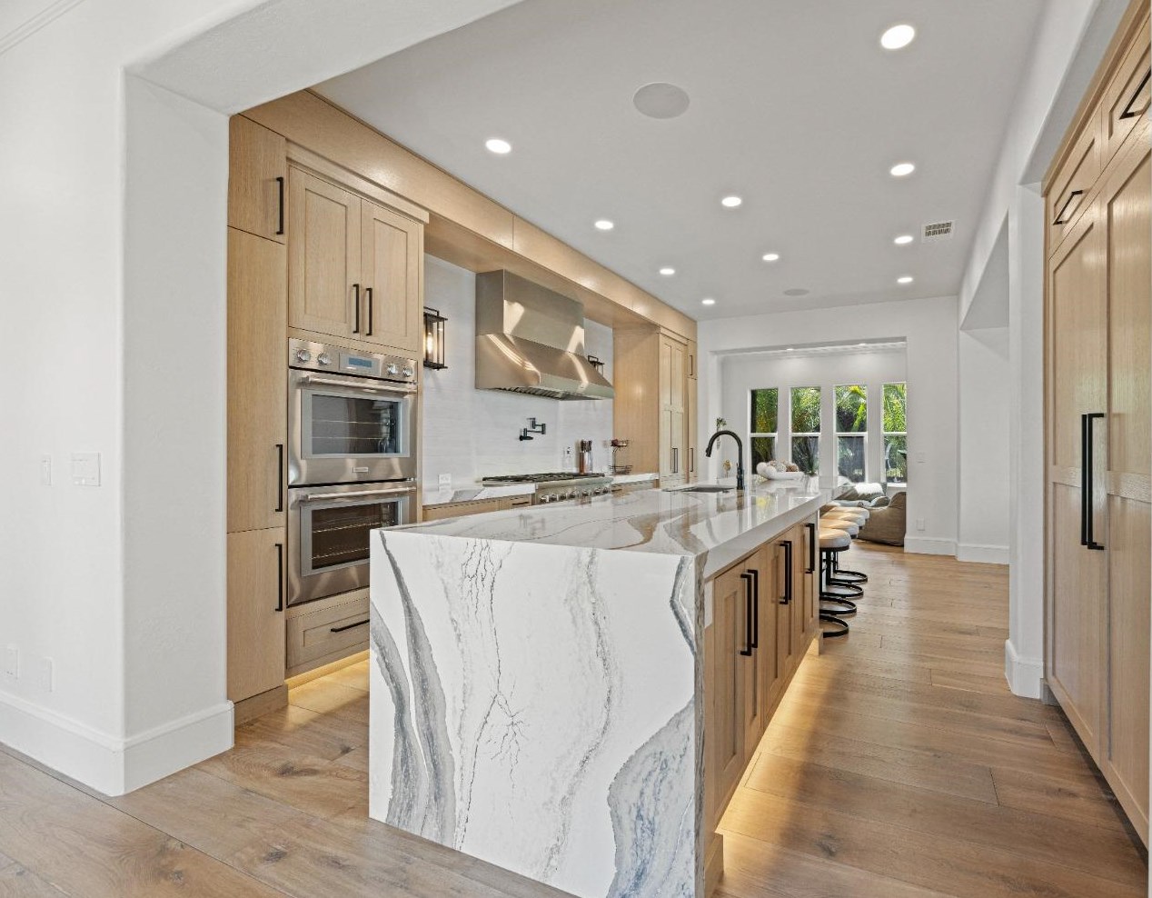 236 Socrates Pl, Folsom CA 95762-3957 exterior