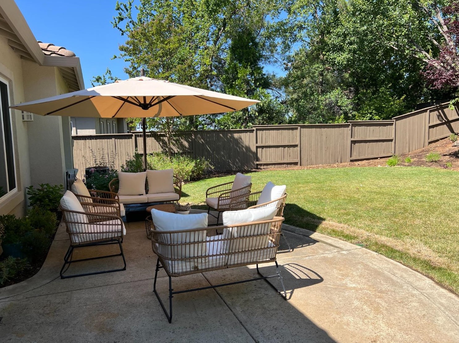 1208 Villagio Dr, Folsom CA  95762-5529 exterior