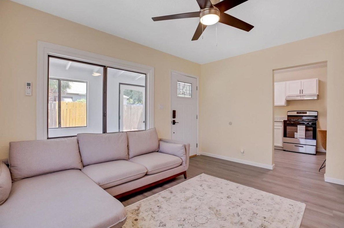 752 Jewell Ave, Yuba City CA  95991-5433 exterior