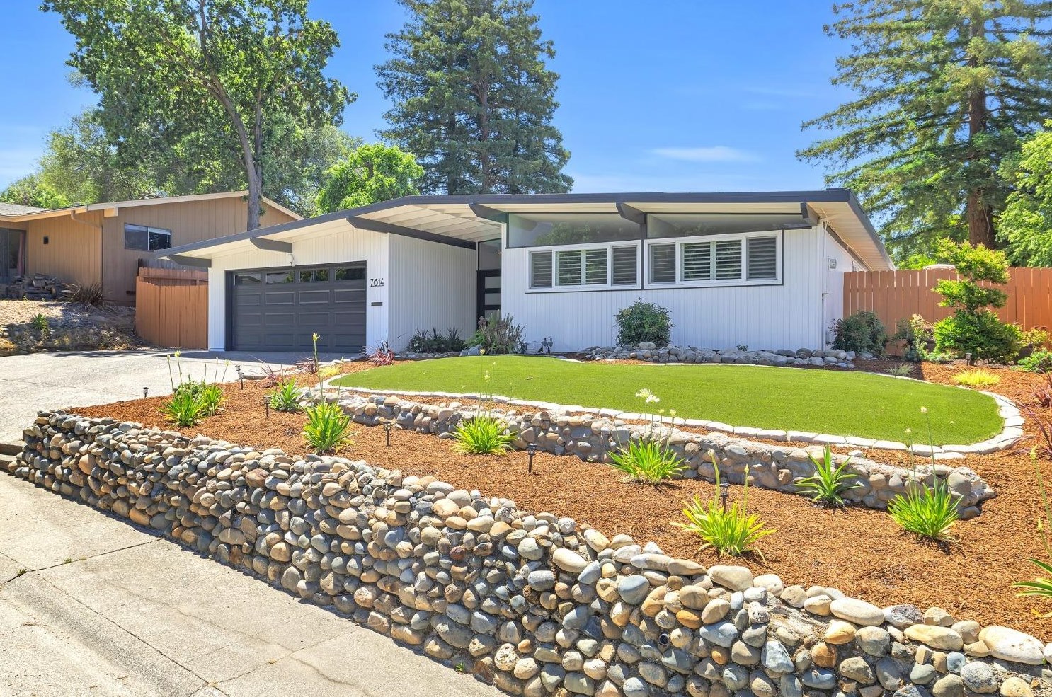 7614 Northeast Cir, Citrus Heights, CA 95610