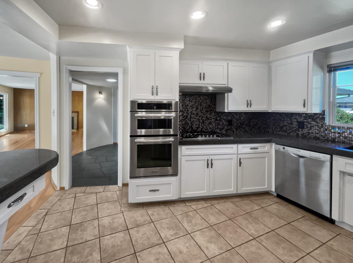5414 Kingswood Dr, Citrus Heights, CA 95610-7510