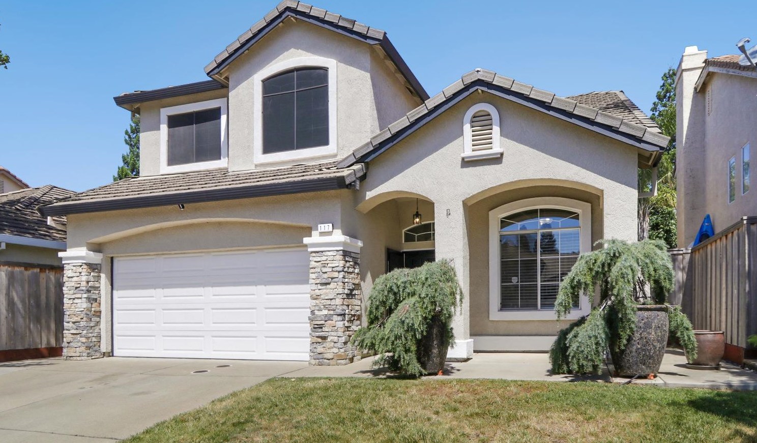 117 Look Out Point Ct, Roseville, CA 95747-7127