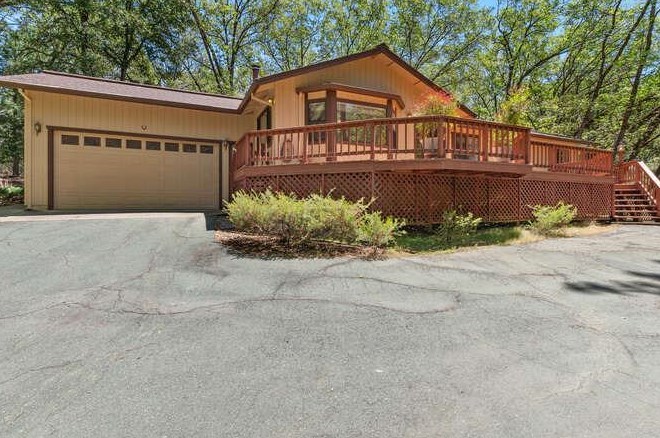 12850 Old Spring Rd, Pine Grove, CA 95665-9645